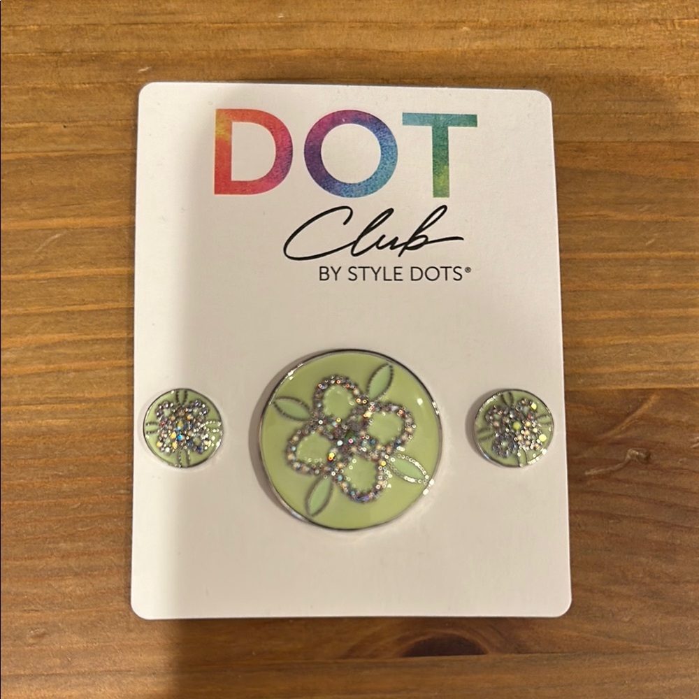 Dot Club by Style Dots Dot Set
